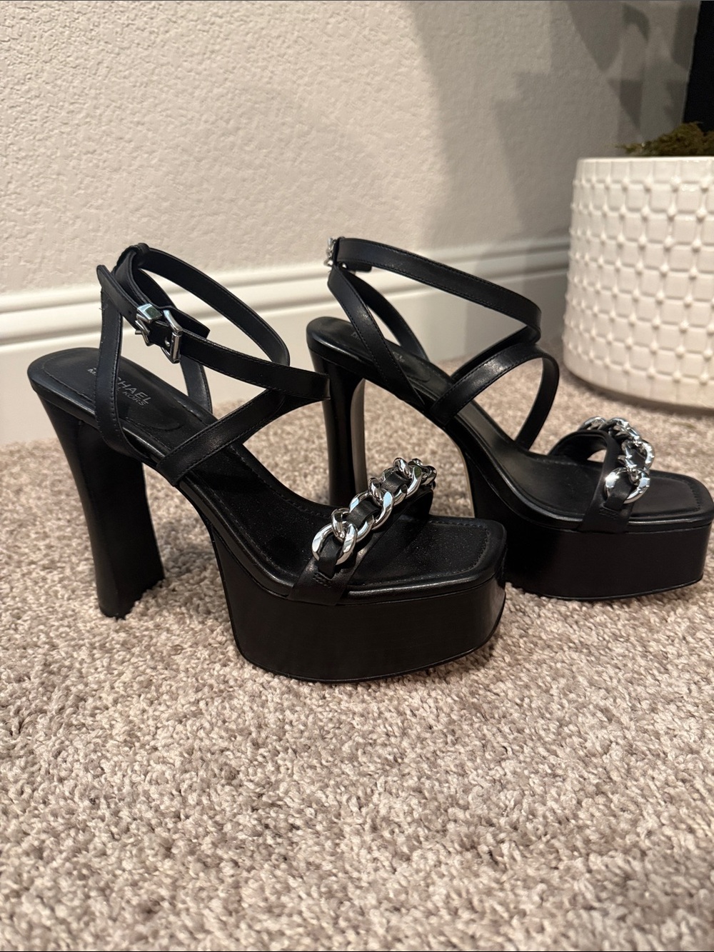 Michael Kors Paola Chain Platform